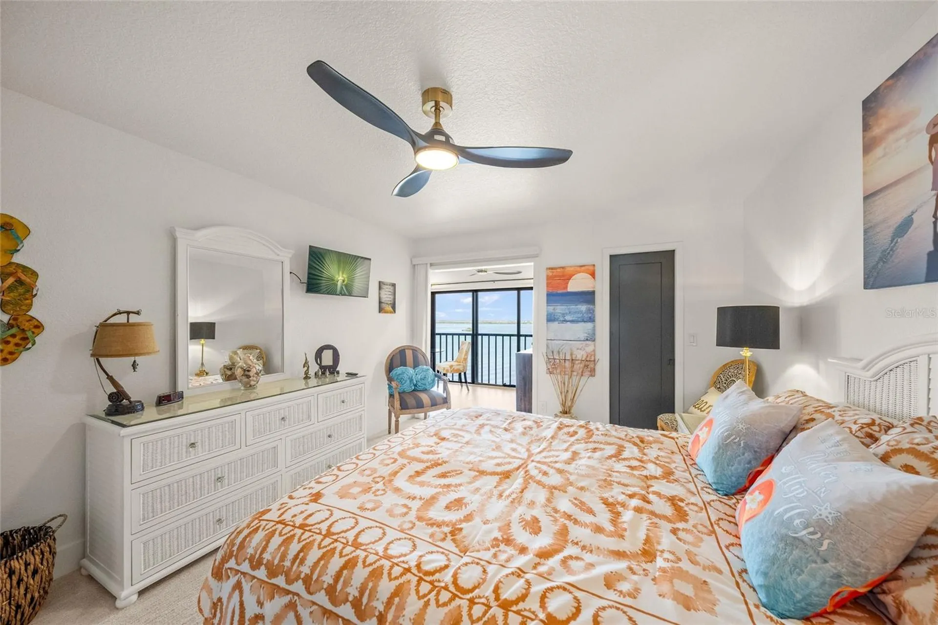 1591 Beach Road Englewood FL 34223