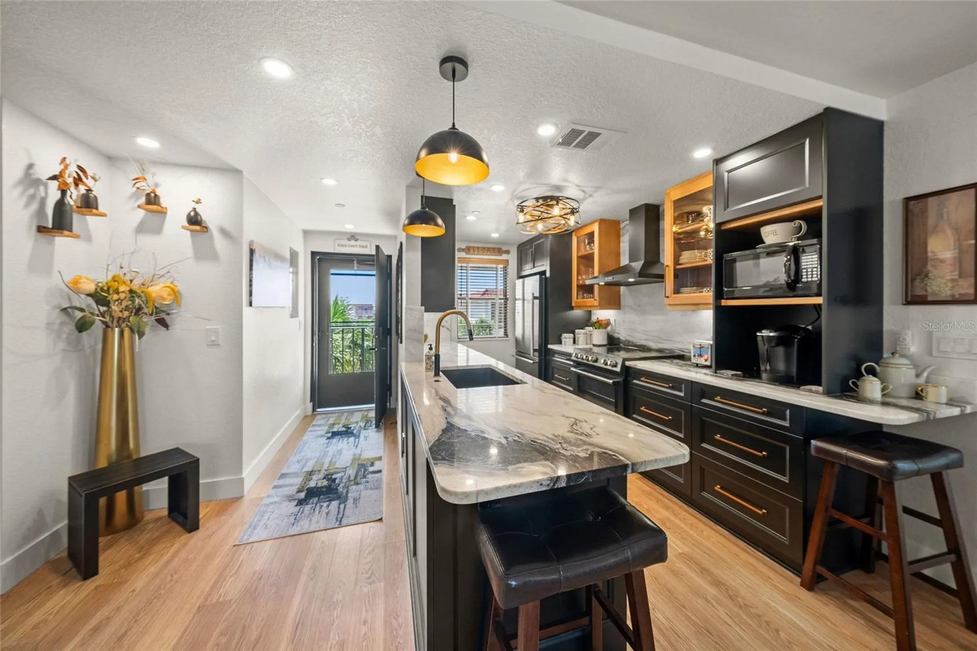 1591 Beach Road Englewood FL 34223