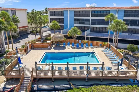 1591 Beach Road Englewood FL 34223
