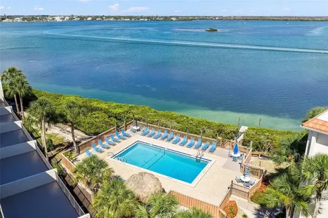 1591 Beach Road Englewood FL 34223