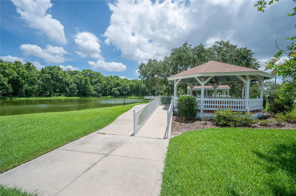 4918 Pleasant Hollow Trail Lakeland FL 33811
