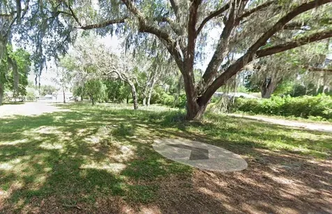 13405 Cr 719 Webster FL 33597
