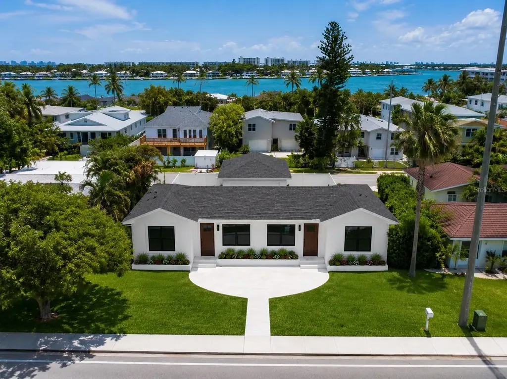 3219 E Debazan Avenue St Pete Beach FL 33706