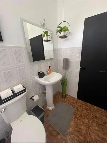 Apt 202 Manuel Guilloty / Librevato Montalvo Cabo Rojo PR 00623