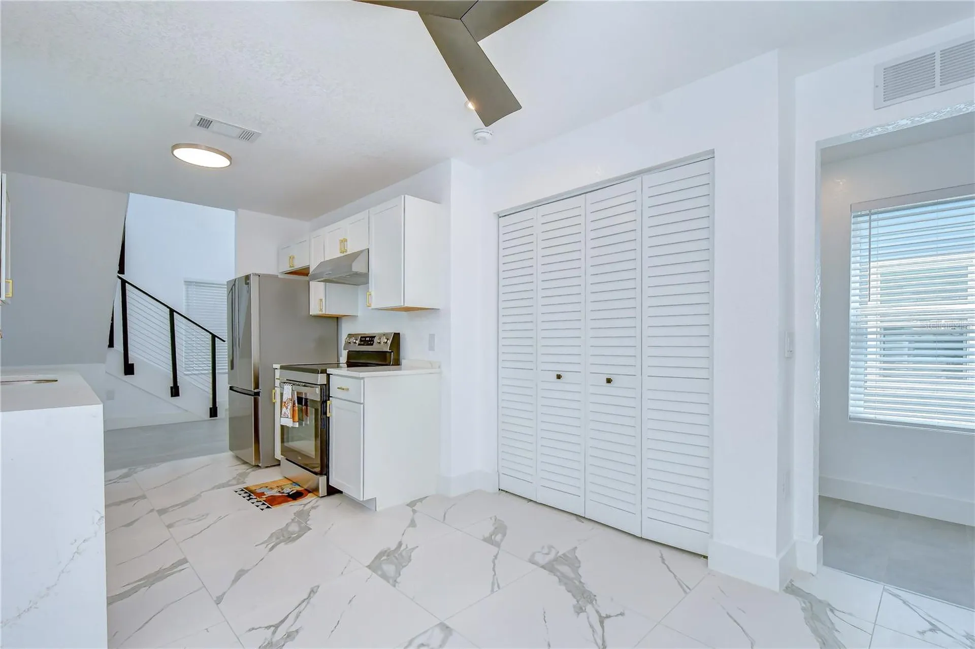 218 8th Avenue Drive W Bradenton FL 34205