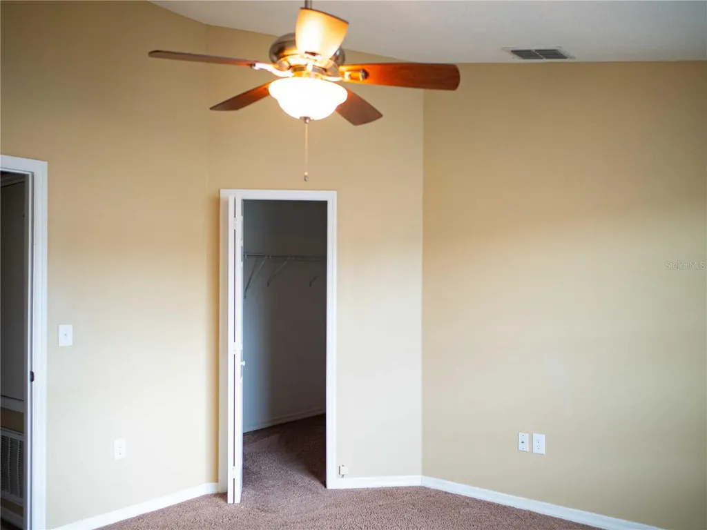 12636 Carlby Circle Tampa FL 33626