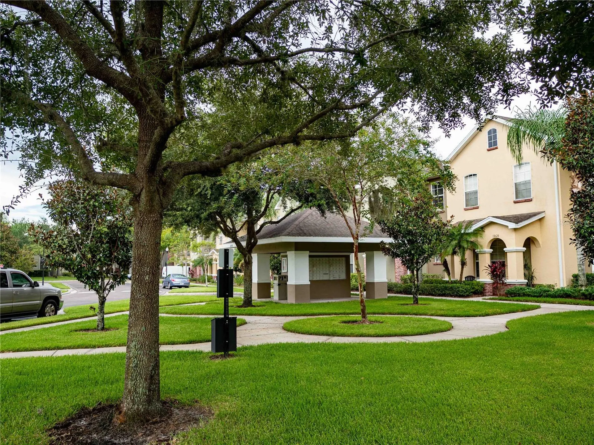 12636 Carlby Circle Tampa FL 33626