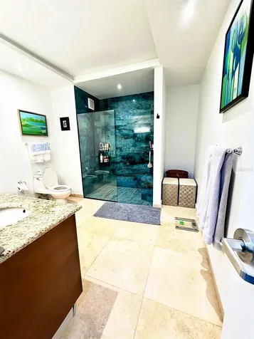 Carretera 833 Plaza Del Prado Guaynabo PR 00969