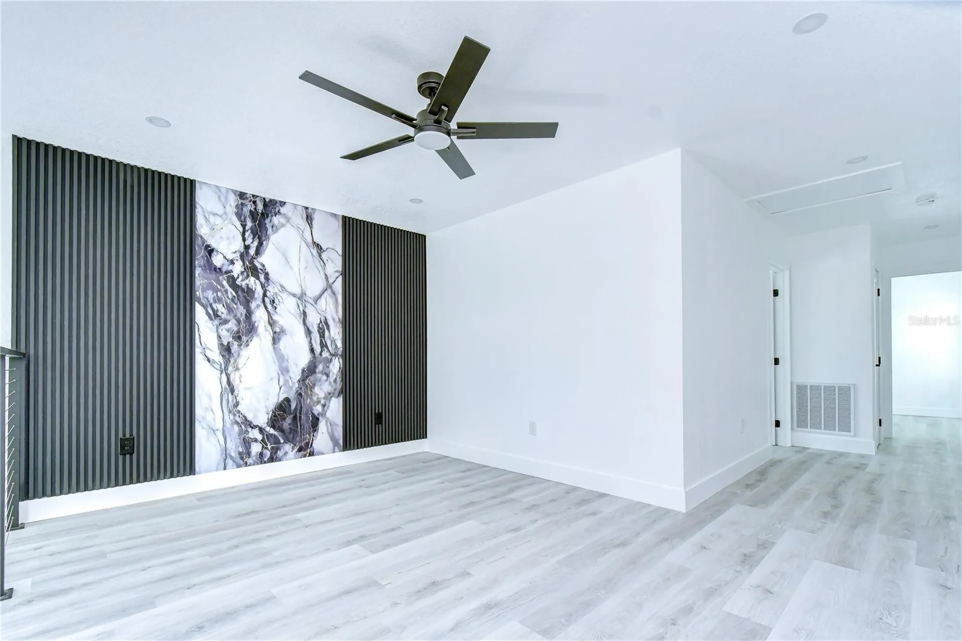 222 8th Avenue Drive W Bradenton FL 34205