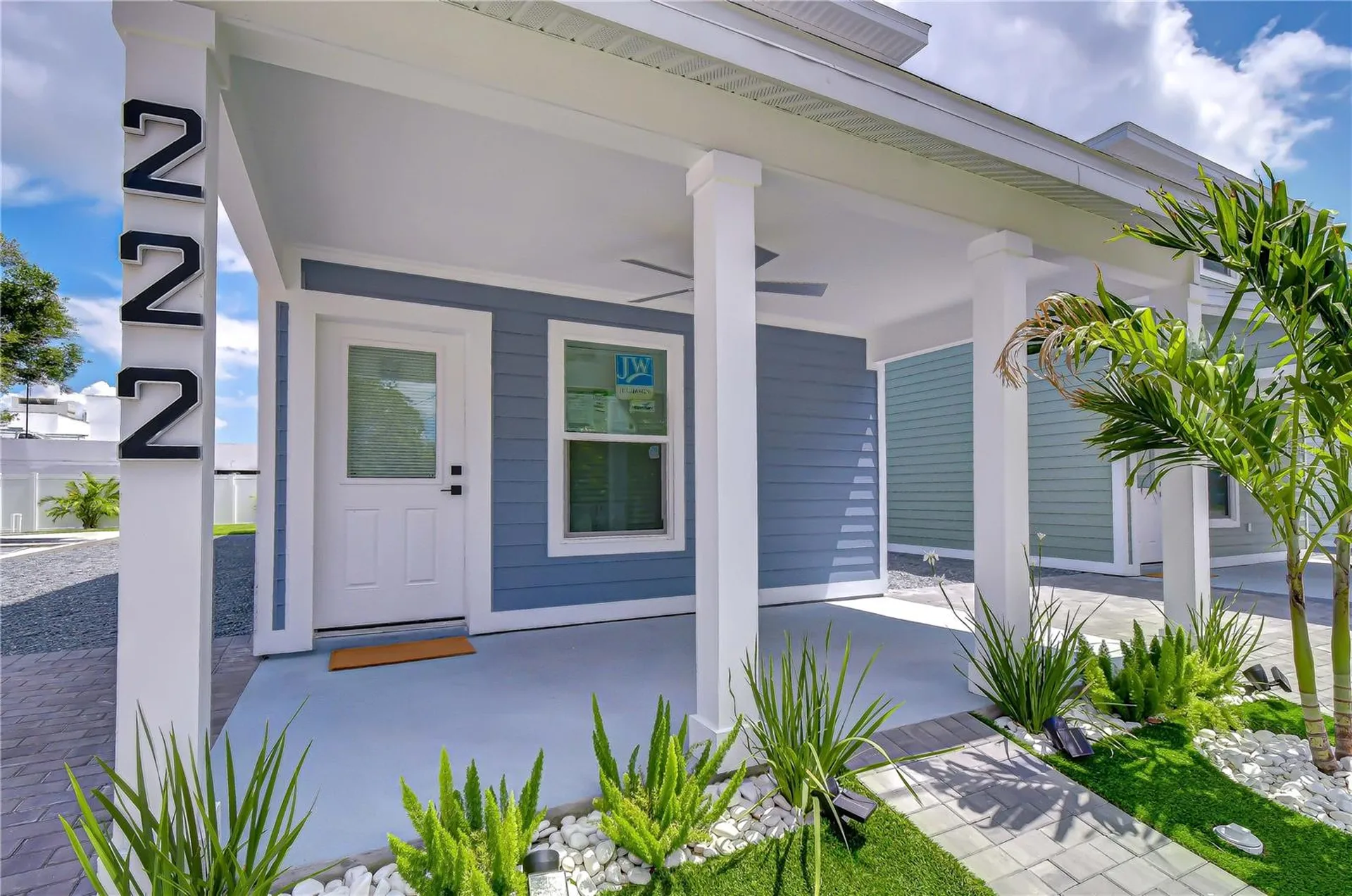 222 8th Avenue Drive W Bradenton FL 34205