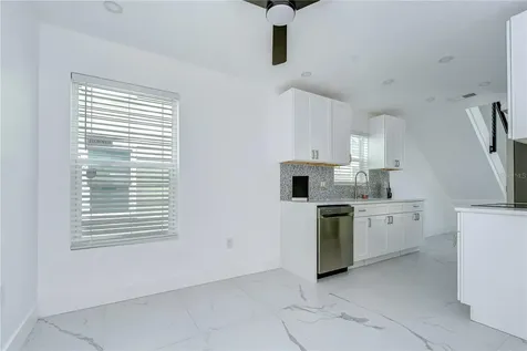 222 8th Avenue Drive W Bradenton FL 34205