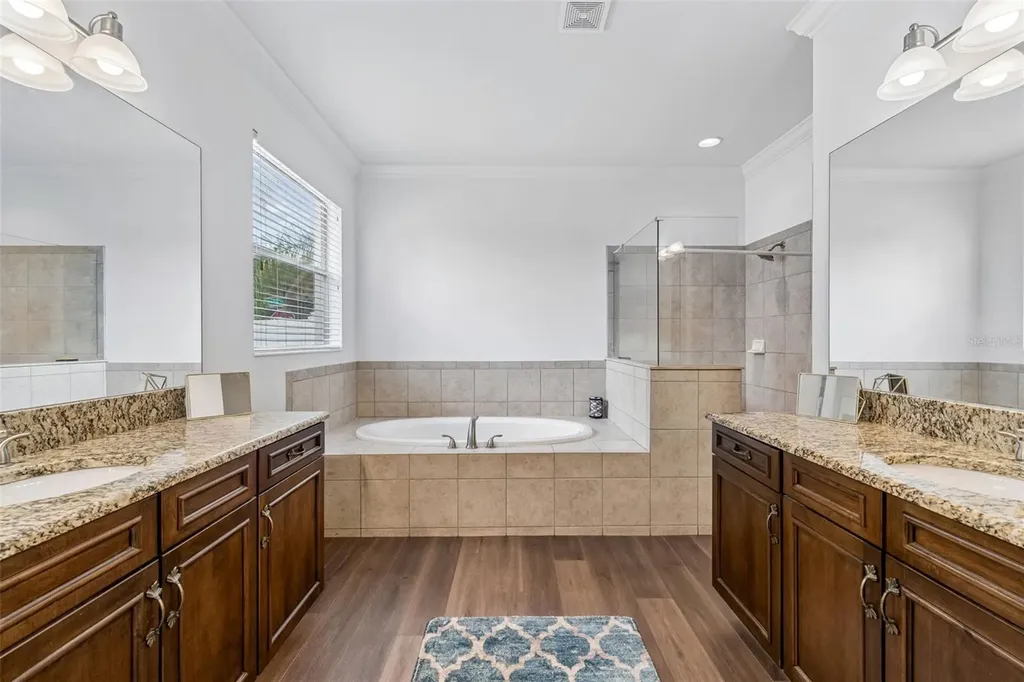 10524 Mistflower Lane Tampa FL 33647