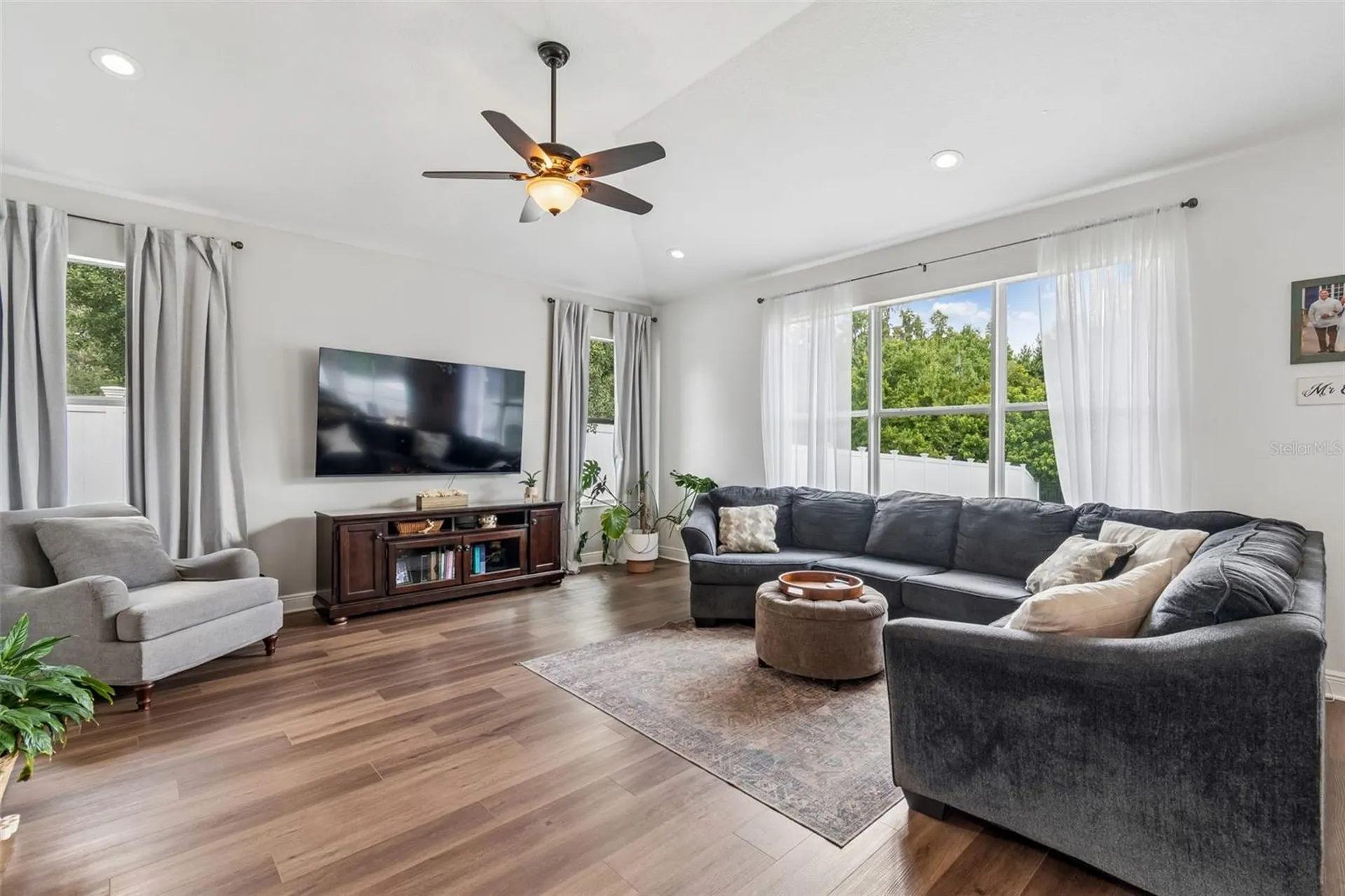 10524 Mistflower Lane Tampa FL 33647