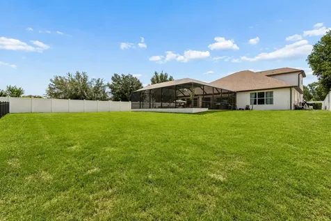 10524 Mistflower Lane Tampa FL 33647