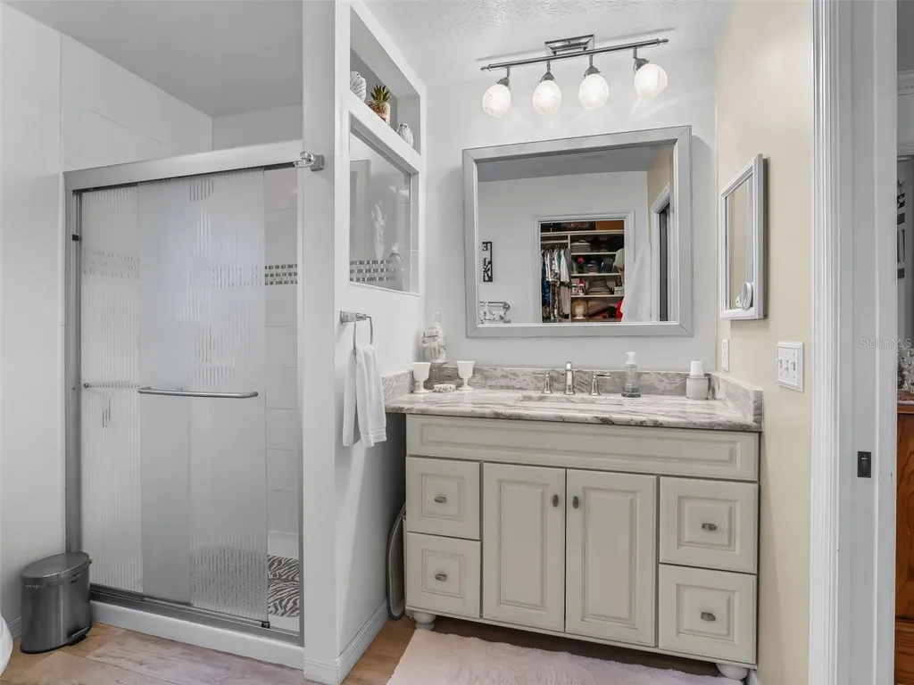 1622 New Abbey Avenue Leesburg FL 34788