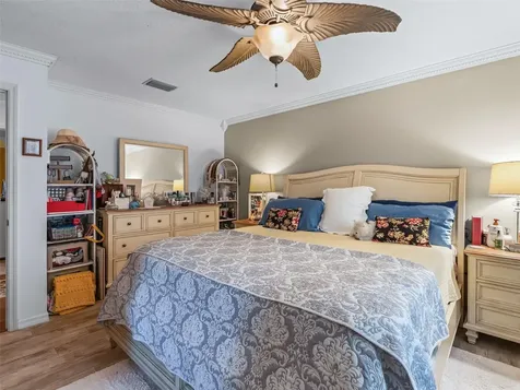 1622 New Abbey Avenue Leesburg FL 34788