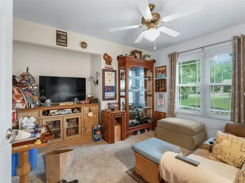 1622 New Abbey Avenue Leesburg FL 34788