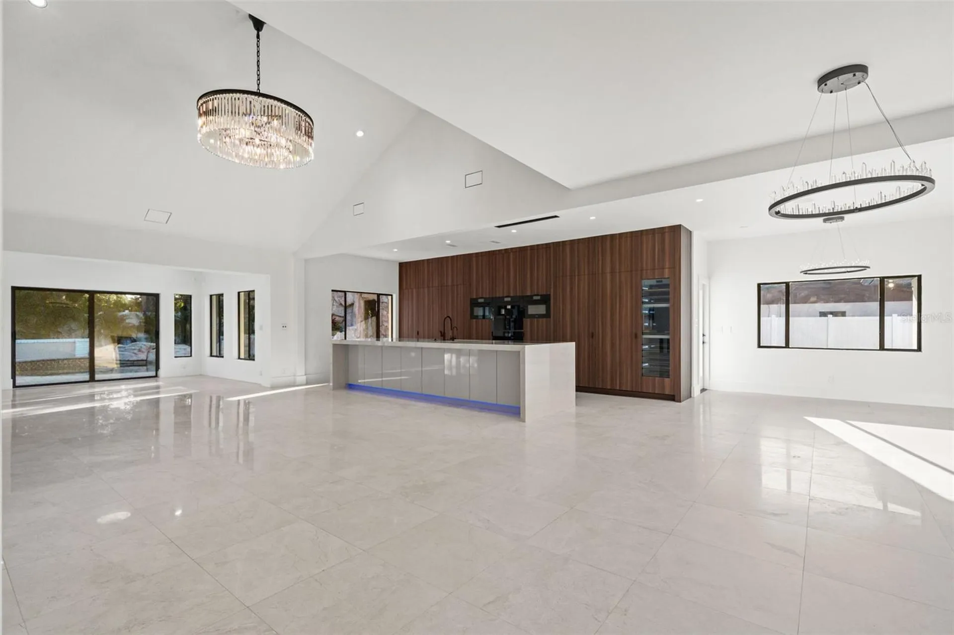 2521 Lake Ellen Drive Tampa FL 33618