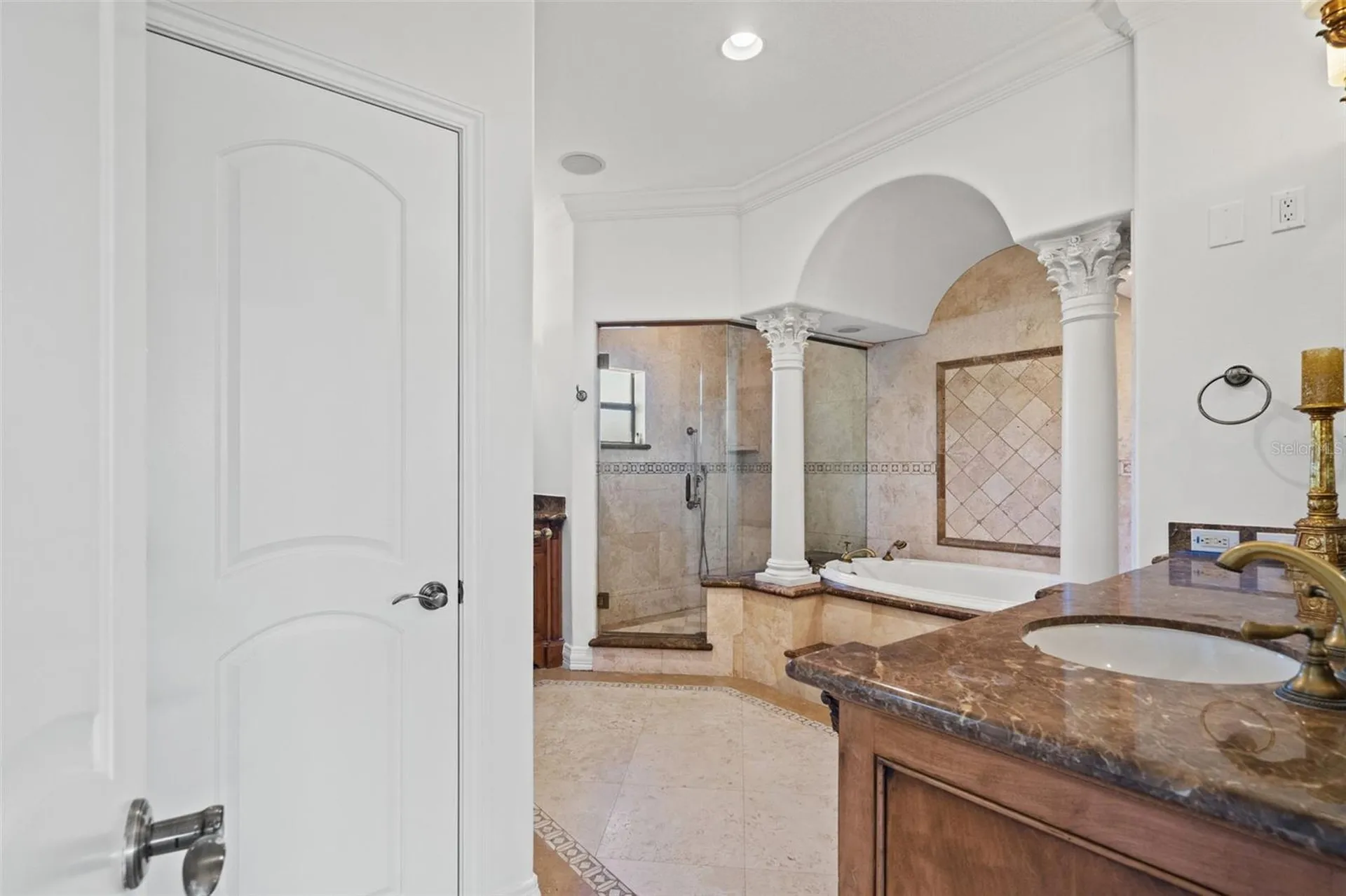 2521 Lake Ellen Drive Tampa FL 33618