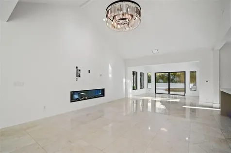 2521 Lake Ellen Drive Tampa FL 33618