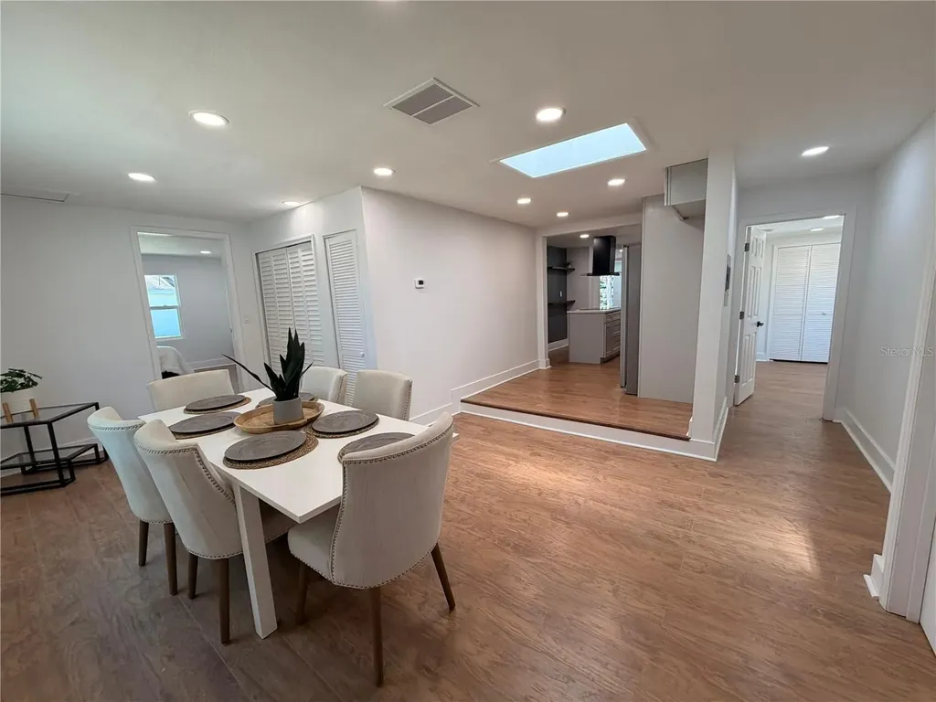 211 Bayshore Drive Orlando FL 32805