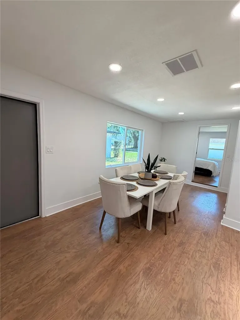 211 Bayshore Drive Orlando FL 32805