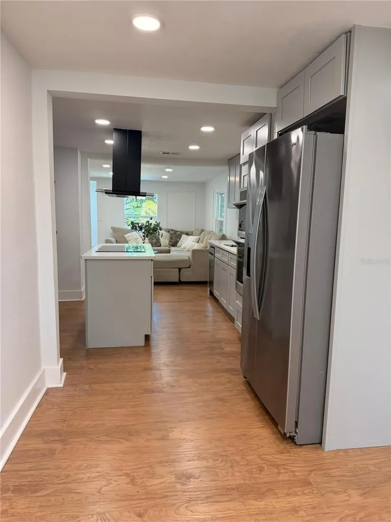 211 Bayshore Drive Orlando FL 32805