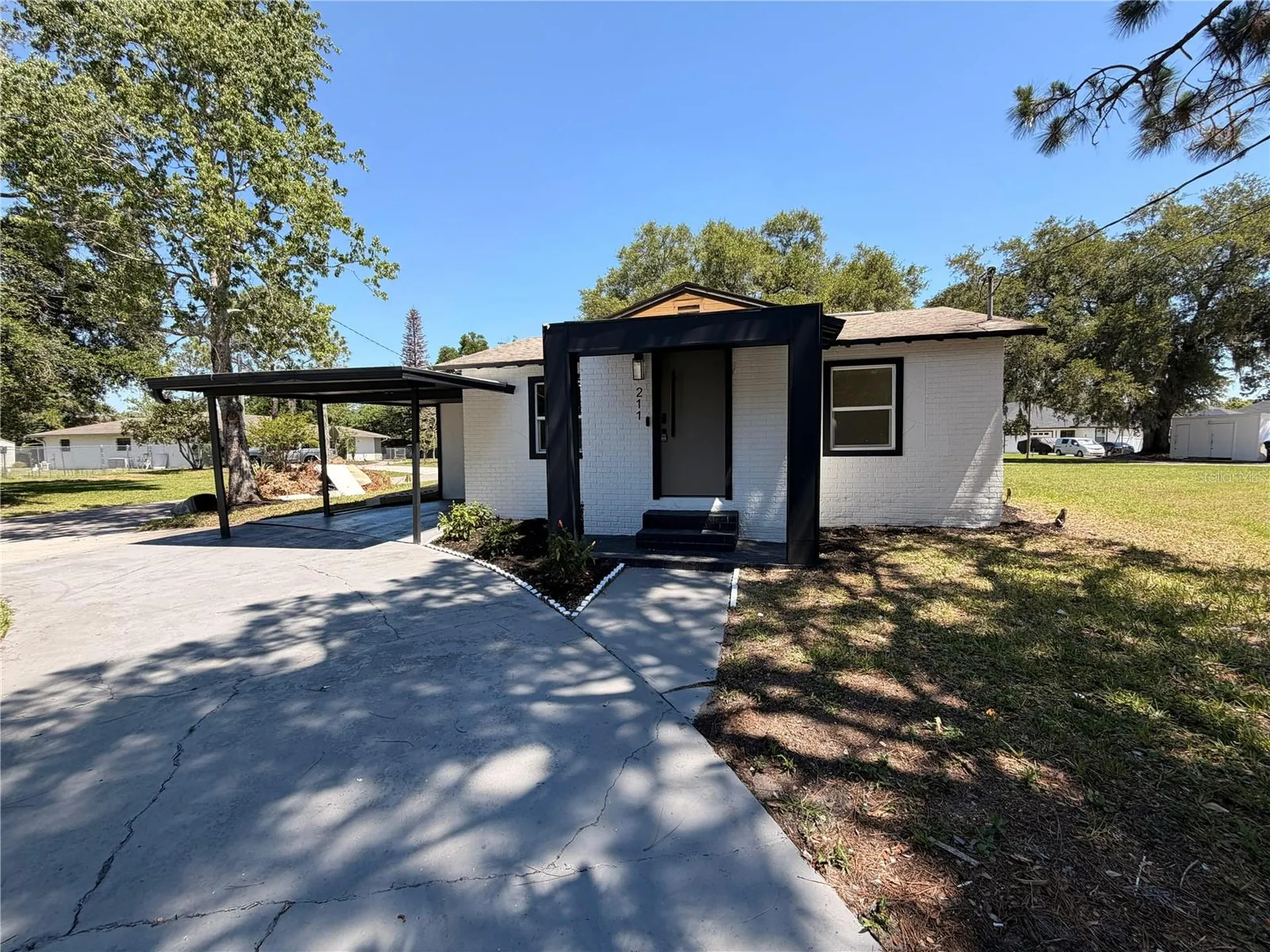 211 Bayshore Drive Orlando FL 32805