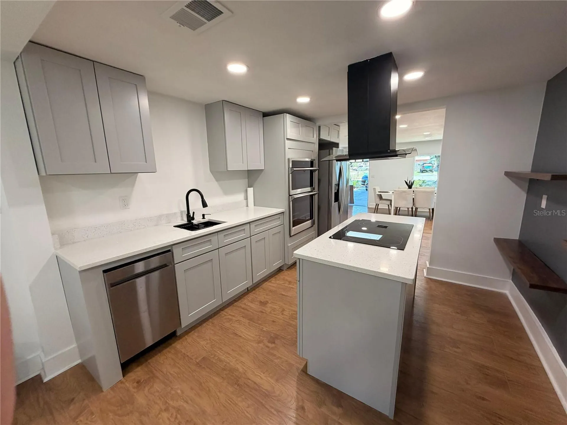 211 Bayshore Drive Orlando FL 32805