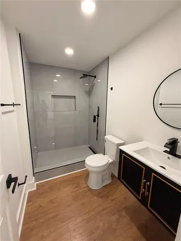 211 Bayshore Drive Orlando FL 32805