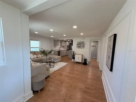 211 Bayshore Drive Orlando FL 32805