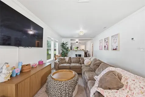 5570 Navarre Avenue Hampton FL 32044