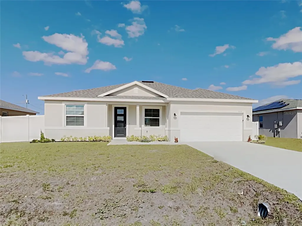 309 Fern Court Kissimmee FL 34759