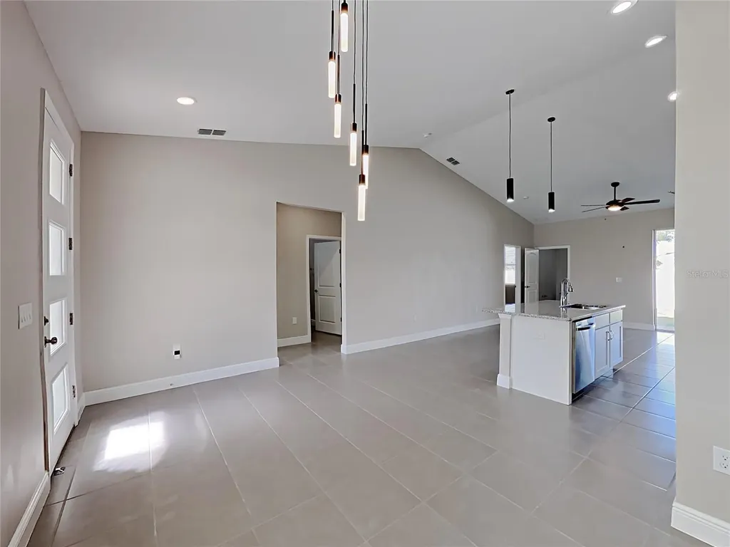 309 Fern Court Kissimmee FL 34759