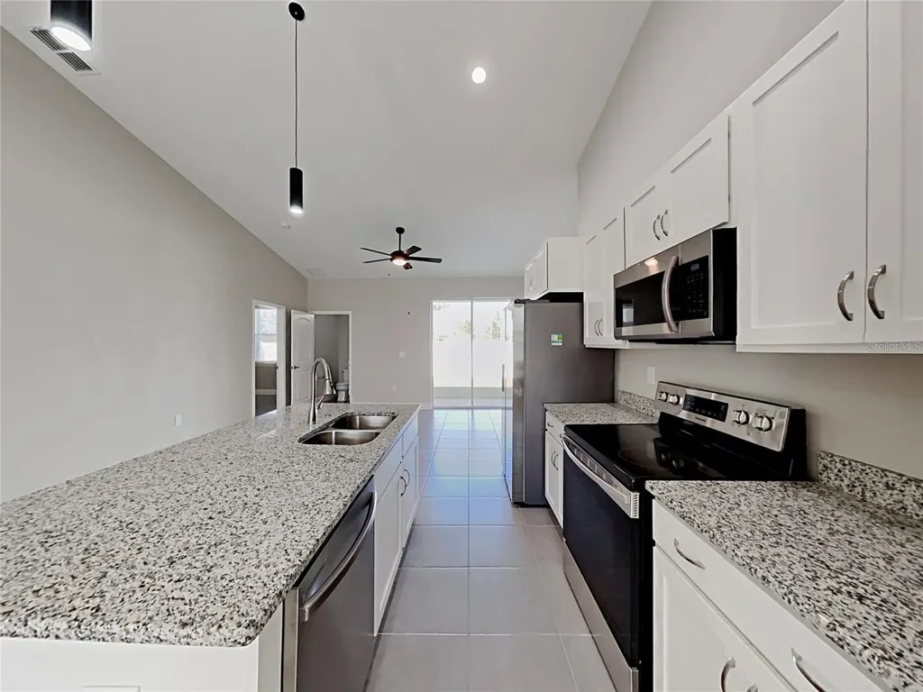 309 Fern Court Kissimmee FL 34759
