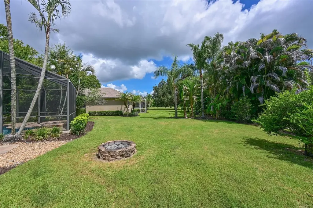 15207 21st Avenue E Bradenton FL 34212