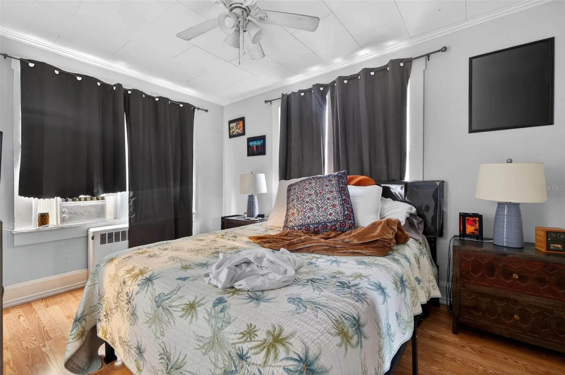 633 7th Avenue N St Petersburg FL 33701