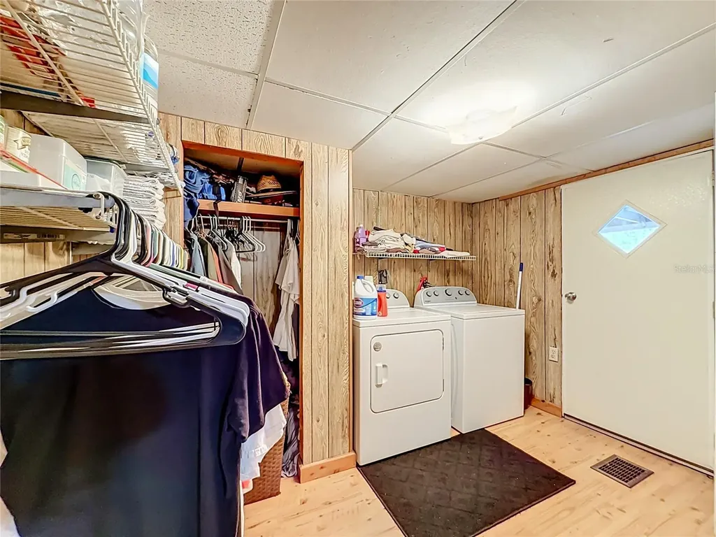 31032 Rory Lane Eustis FL 32736