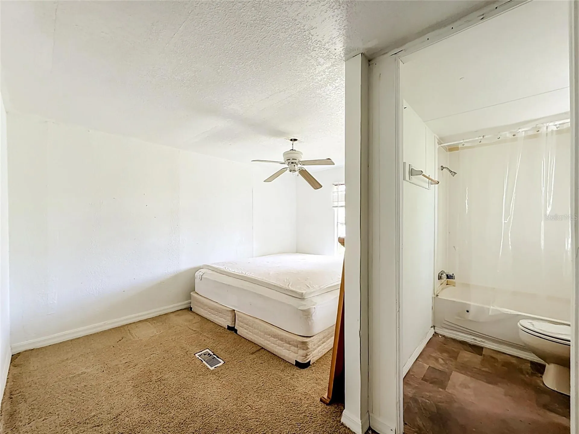 31032 Rory Lane Eustis FL 32736