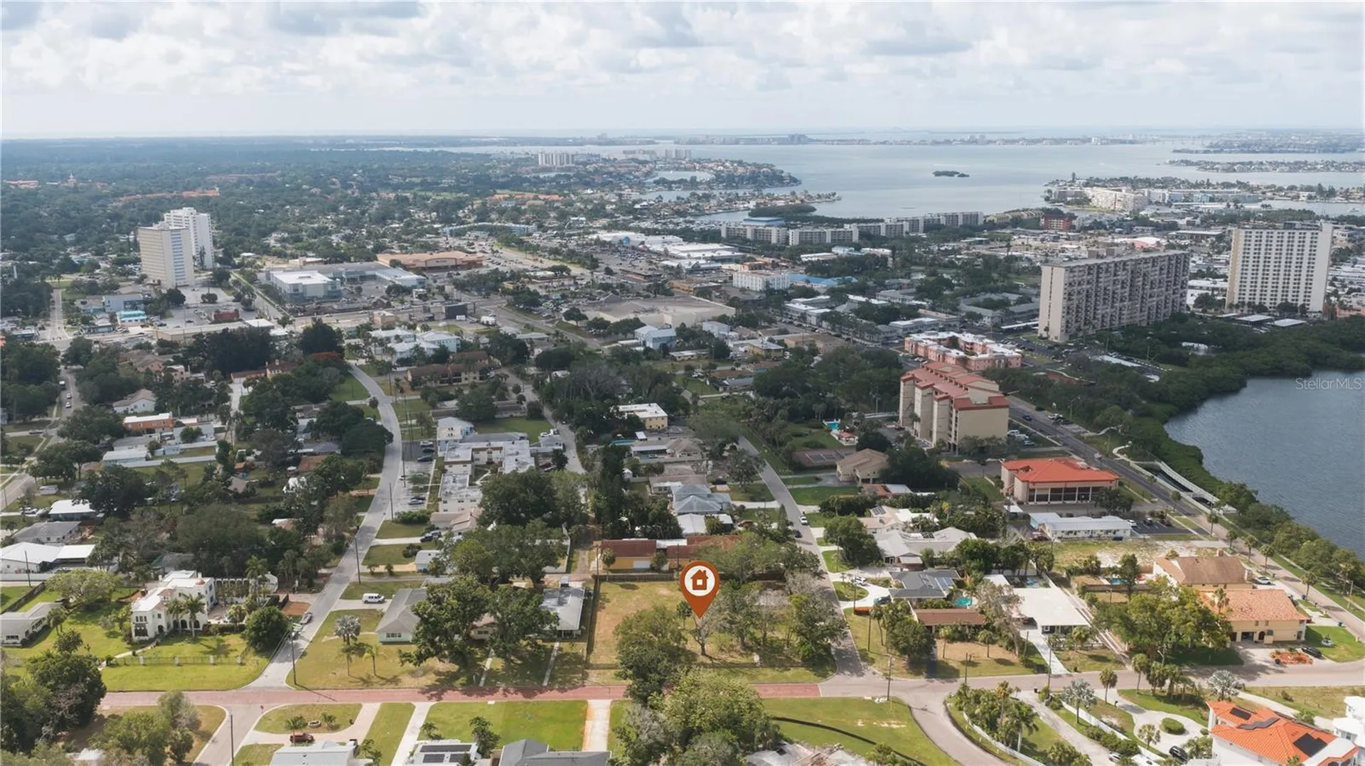 698 Villagrande Avenue S St Petersburg FL 33707