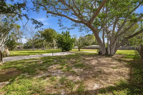 698 Villagrande Avenue S St Petersburg FL 33707