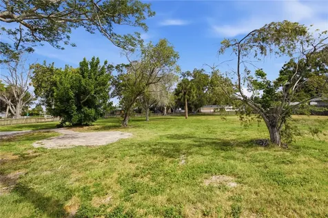 698 Villagrande Avenue S St Petersburg FL 33707