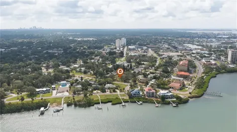 698 Villagrande Avenue S St Petersburg FL 33707