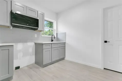 3504 S Nashville Avenue Orlando FL 32839