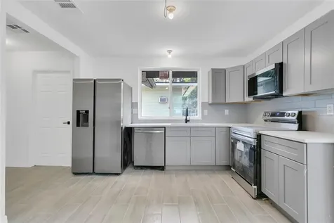 3504 S Nashville Avenue Orlando FL 32839