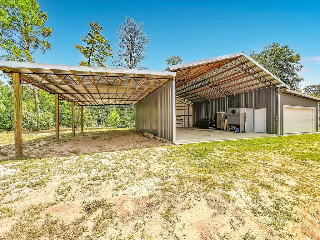 44524 Cross Country Boulevard Altoona FL 32702