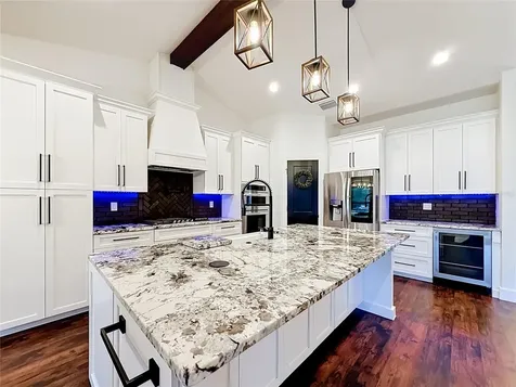 44524 Cross Country Boulevard Altoona FL 32702