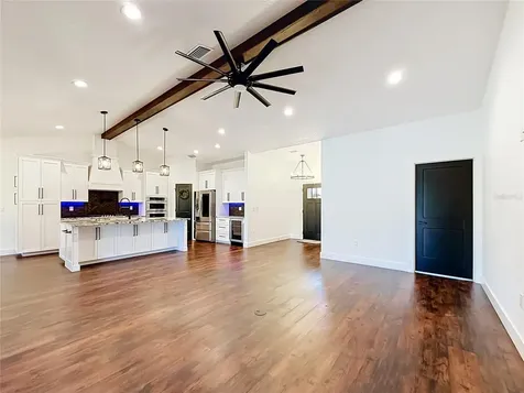 44524 Cross Country Boulevard Altoona FL 32702