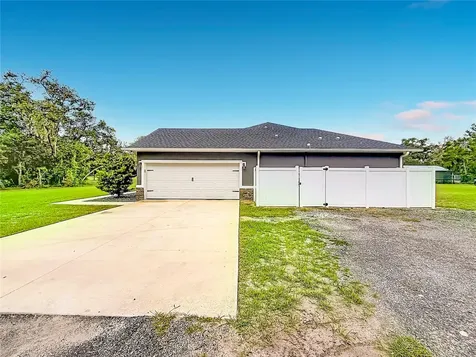 44524 Cross Country Boulevard Altoona FL 32702