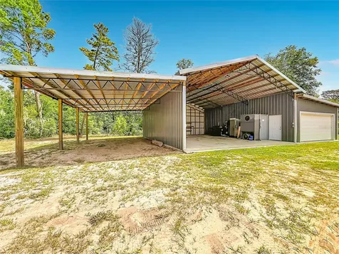 44524 Cross Country Boulevard Altoona FL 32702